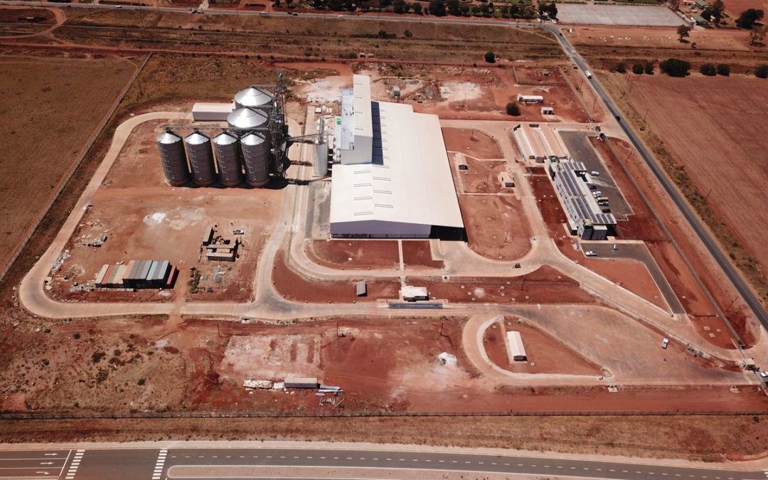 National Milling Corporation, completed a new mill in Zambia that features a new five-story, 5,300-square-meter flour milling facility built on 25 acres.